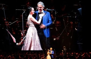 Global Event & Entertainment GmbH: Weltstar Andrea Bocelli begeisterte tausende Fans in der Lanxess Arena Köln