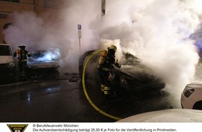 Feuerwehr München: FW-M: Dichter Rauch durch brennende Autos (Isarvorstadt)