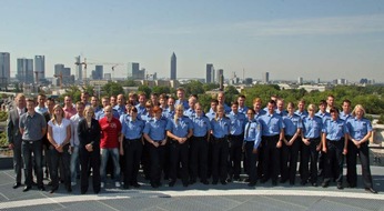 Polizeipräsidium Frankfurt am Main: POL-F: 090805 - 982 Frankfurt: Polizeipräsident Dr. Thiel begrüßt 67 "neue" Kolleginnen und Kollegen für das Polizeipräsidium Frankfurt am Main