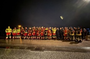 Feuerwehr Neum&uuml;nster: FW Neum&uuml;nster: Silvesternacht - Abschlussbilanz einer vergleichsweise ruhigen Nacht in Neum&uuml;nster