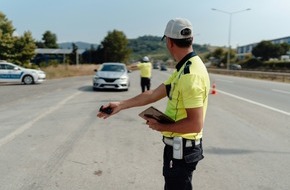 Oehler Web: Wichtige Dokumente in der Schweiz für den Auto Export: Was Sie beachten müssen – Eine Checkliste für einen reibungslosen Autoexport