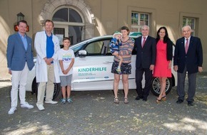 Ford-Werke GmbH: Ford S-MAX für Selbsthilfegruppe "KINDERHILFE" (FOTO)