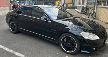 Hauptzollamt Ulm: HZA-UL: Österreicher schmuggelt AMG-Mercedes aus der Schweiz