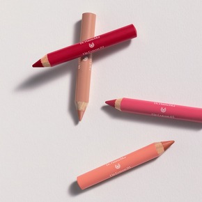 Neu im Dr. Hauschka Make-up Sortiment: Intensive Farbe und reichhaltige Pflege mit dem Lip Crayon Limited Edition