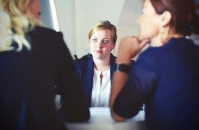 Schweizer Kammer für Wirtschaftsmediation SKWM: Mobbing: Unsichtbares Problem mit gravierenden Folgen / Interview mit zwei Wirtschaftsmediatoren