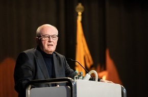 Kolping Deutschland gGmbH: K&ouml;lner Gespr&auml;che 2022: Volker Kauder und Zentralrat der Jesiden fordern freie Religionsaus&uuml;bung weltweit