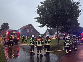 FW-AUR: Vermehrte Blitzeinschl&auml;ge w&auml;hrend n&auml;chtlicher Gewitter