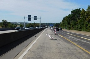 Verkehrsdirektion Koblenz: POL-VDKO: Verkehrsunfall mit unerlaubten Entfernen vom Unfallort