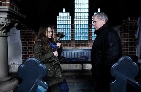ZDF: "Der Pfarrer und das Mädchen" am Karfreitag / ZDF-Film mit Rainer Hunold, Henry Hübchen, Maja Maranow und Katja Flint (FOTO)
