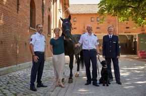 Polizeidirektion Hannover: POL-H: Polizeihauptkommissar Benedikt Borzichowski übernimmt Leitung der Reiter- und Diensthundführerstaffel der Polizei Hannover