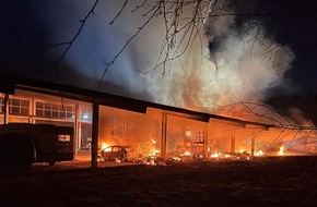 Polizei Steinfurt: POL-ST: Rheine, Großbrand einer Halle Keine Verletzten