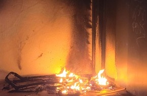 Feuerwehr Oberhausen: FW-OB: Kleinbrand in einem Parkhaus