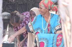 Islamic Relief Deutschland e.V.: Freude trotz Hunger, D&uuml;rre und Krieg: Islamic Relief Deutschland garantiert &uuml;ber 3 Millionen Menschen Lebensmittelpakete zum Kurban-Fest