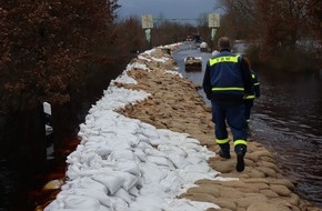 THW Landesverband Bremen, Niedersachsen: THW HB-NDS: Hochwasser-Einsatz: Pumparbeiten im Tierpark