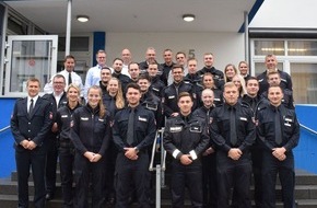 Polizeiinspektion Hameln-Pyrmont/Holzminden: POL-HM: Neue Mitarbeiterinnen und Mitarbeiter in der Polizeiinspektion Hameln-Pyrmont/Holzminden begrüßt