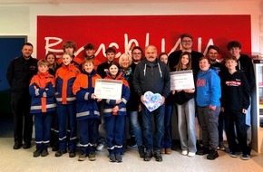 Freiwillige Feuerwehr Hünxe: FW Hünxe: Großzügige Spende für die Jugendfeuerwehr Hünxe