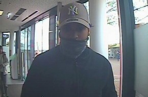 Polizeipr&auml;sidium Nordhessen: POL-NH: Nach Trickdiebstahl in Bankfiliale in Obervellmar: &Ouml;ffentlichkeitsfahndung nach unbekanntem T&auml;ter