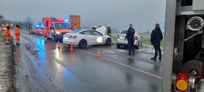 Freiwillige Feuerwehr Breckerfeld: FW-EN: Frontalzusammenstoß auf L 528