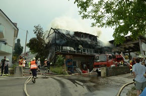 FW-CW: Großbrand in Zimmerei