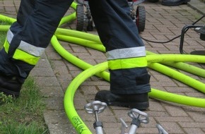 Feuerwehr Essen: FW-E: Brand im Treppenraum eines Mehrfamilienhauses - Keine Verletzten