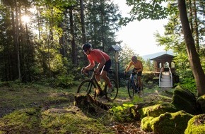 Th&uuml;ringer Tourismus GmbH: Gravelbiken boomt: Warum Th&uuml;ringen von einem der gr&ouml;&szlig;ten Fahrradtrends profitiert