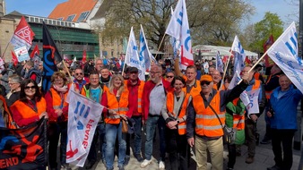EVG Eisenbahn- und Verkehrsgewerkschaft: EVG am 1. Mai: Wer das Streikrecht antasten will, gefährdet den sozialen Frieden!
