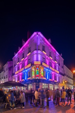 Frankreichs Kunstmetropole Nantes im Winter: Mit Regenzauber und Licht-Skulpturen durch die dunkle Jahreszeit