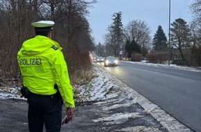 Polizeipräsidium Nordhessen - Kassel: POL-KS: Verkehrskontrollen im Bereich von Schule in Rasenallee zur Steigerung der Verkehrssicherheit