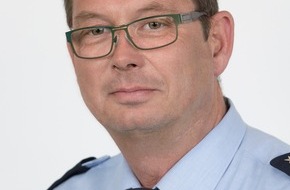Polizei Rheinisch-Bergischer Kreis: POL-RBK: Burscheid / Rhein.-Berg. Kreis - Neuer Leiter der Polizeiwache Burscheid - Jörg Naumann übernimmt die Wachleitung