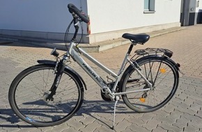 Polizeiinspektion Hameln-Pyrmont/Holzminden: POL-HM: Eigent&uuml;mer zu Fundfahrrad gesucht