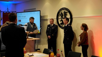 Feuerwehr Norderstedt: FW Norderstedt: Jahreshauptversammlung der Freiwilligen Feuerwehr Garstedt