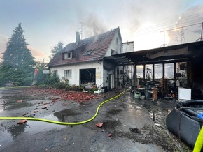 KFV Bodenseekreis: Großbrand in Obereisenbach zerstört Werkstatt und Wohnhaus