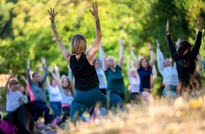 AOK Sachsen-Anhalt: AOK-Yogaschule startet in Gardelegen: Expertin gibt Tipps und zeigt Übungen