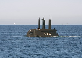 Deutsche Marine - Bilder der Woche: &quot;Egal wer das Tor schießt - Hauptsache die Mannschaft gewinnt&quot; - Die U-Boot-Fahrer der Deutschen Marine sind Teamarbeiter unter Wasser