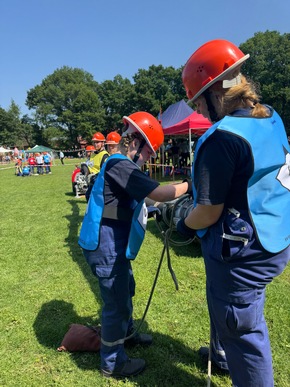FW-ROW: 75 Jahre Feuerwehr Minstedt - Stadtfeuerwehrfest begeistert mit spannenden Wettbewerben und großem Gemeinschaftsgeist