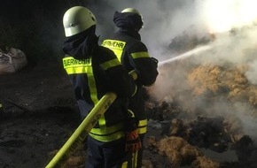 Feuerwehr Recklinghausen: FW-RE: Zwei Einsätze in der Nacht - Brennende Böschungsmatten und PKW-Brand beschäftigen Einsatzkräfte