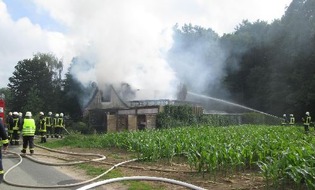 Polizeidirektion Flensburg: POL-FL: Sterup - Brand in Einfamilienhaus / Zwei verletzte Personen