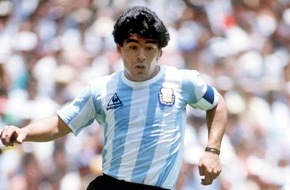 ARTE G.E.I.E.: "Maradona, der Goldjunge" - ARTE zeigt Porträt der argentinischen Fußballlegende Maradona