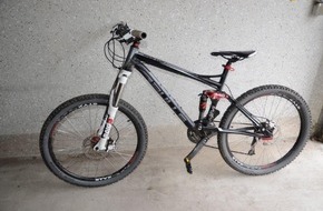 Polizeidirektion Göttingen: POL-GOE: (680/2013) Hochwertiges Fahrrad nach Probefahrt nicht zurück gebracht - Täter lässt gestohlenes Fahrrad zurück