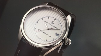 Uhrenwerk Weimar GmbH: Uhrenwerk Weimar stellt erste Armbanduhrenkollektion seit 1950 vor / Wiedergeburt einer Traditionsmarke (FOTO)