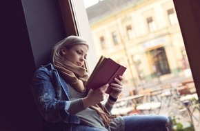 Thalia Bücher GmbH: Zeit für Geschichten: Thalia ruft den Mittwoch als Lesetag aus/ "Mittwoch ist Lesetag": Thalia startet Omni-Channel-Kampagne, um das Lesen zurück in den Alltag der Menschen zu holen
