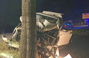 Kreispolizeibeh&ouml;rde Oberbergischer Kreis: POL-GM: Alkoholisierter Autofahrer kollidiert mit Baum