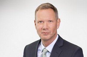 Brose Fahrzeugteile SE & Co. KG, Coburg: Presseinformation: Ulrich Schrickel ist neuer Brose Geschäftsführer Tür