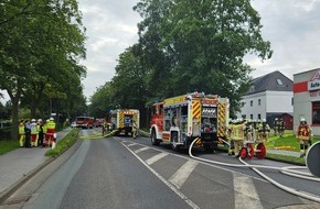 Feuerwehr Kleve: FW-KLE: Wohnungsbrand in Mehrfamilienhaus an der Emmericher Straße