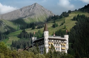 Panta Rhei PR AG: Le Gstaad Palace coopère avec SWISS et vole désormais avec des carburants d’aviation durables