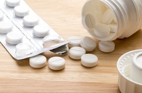 Verbraucherzentrale Nordrhein-Westfalen e.V.: Wussten Sie schon, dass Nahrungserg&auml;nzungsmittel Medikamente beeinflussen k&ouml;nnen?