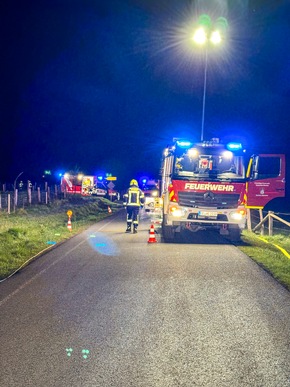 FW Wenden: Verkehrsunfall mit eingeklemmter Person: Einsatz der Drohneneinheit der Feuerwehr Wenden