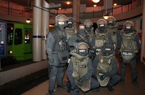 Polizeidirektion Hannover: POL-H: Geiselnahmeübung erfolgreich beendet 	Hannover