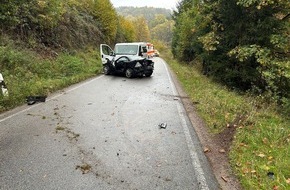 Polizeiinspektion Waldfischbach-Burgalben: POL-PIWFB: Drei Verletzte und hoher Sachschaden bei Verkehrsunfall