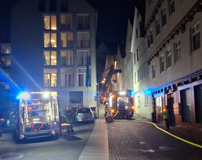 KFV-CW: Brand in Calwer Innenstadt endet glimpflich / Mehrere Feuerstellen in leerstehendem Haus